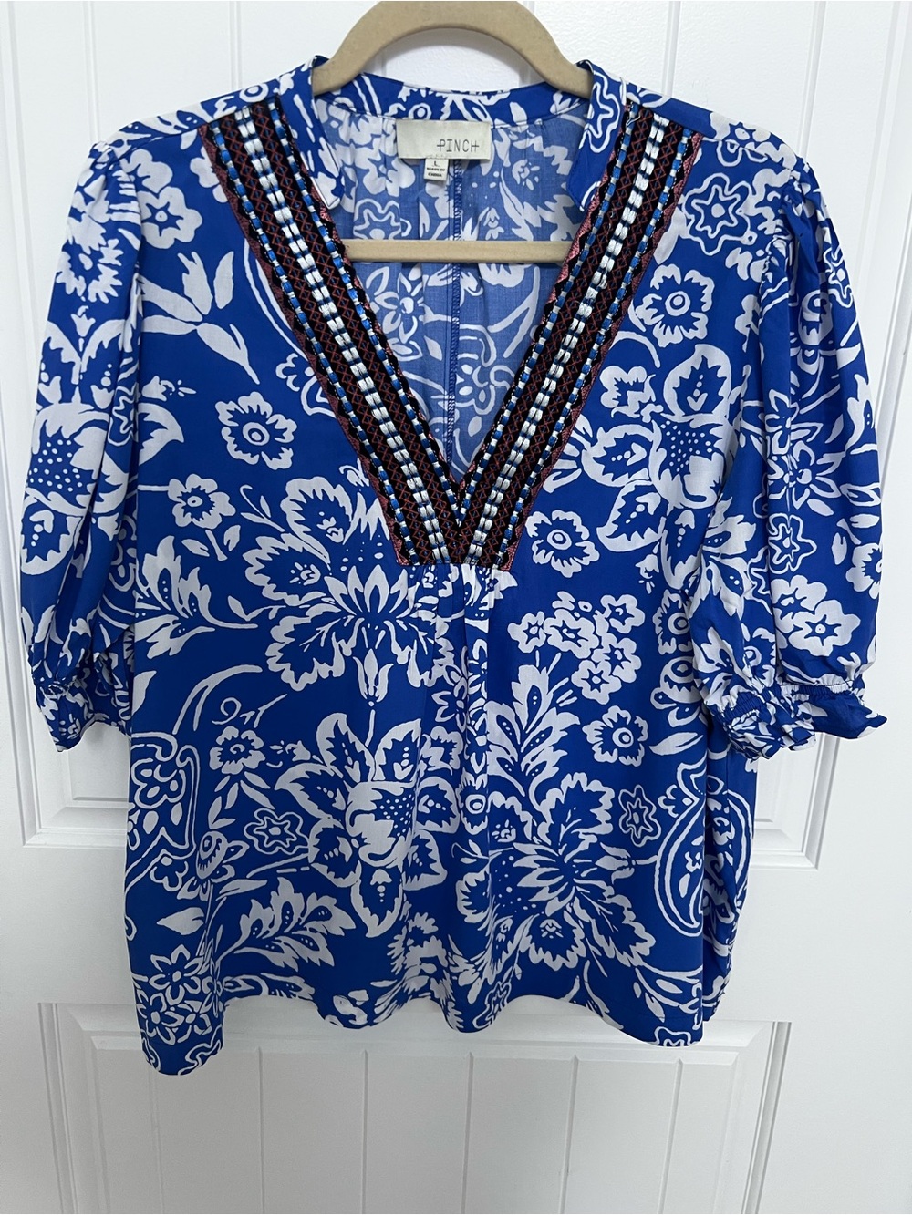 Blue & White Floral Embroidered V-Neck Blouse - Picture 2 of 9